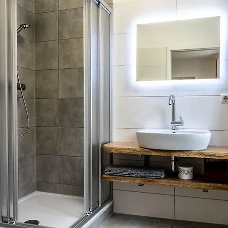 Daire Im Zur Gruenen Wiese